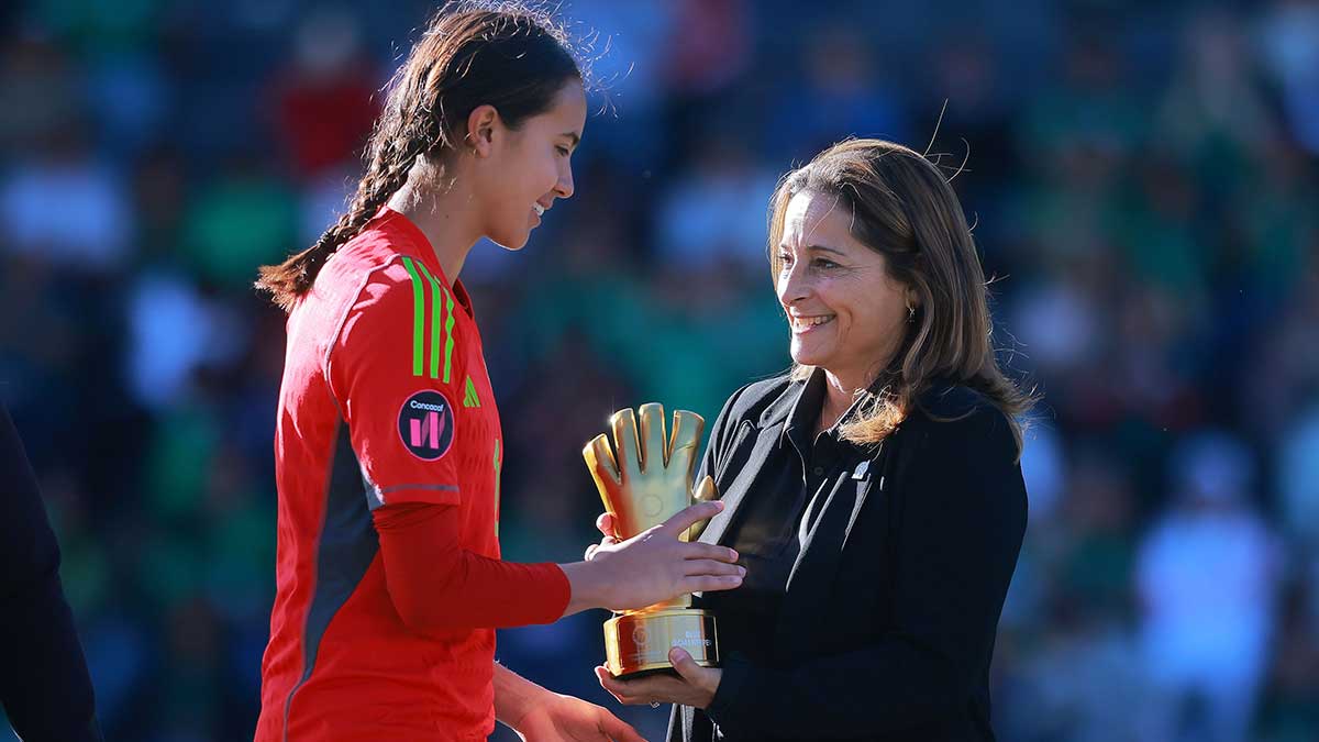 Camila Vázquez del Tri femenil Sub-17, reconocida como la Mejor Portera del Premundial